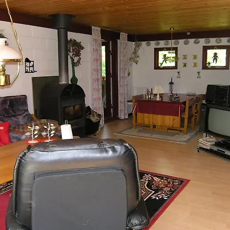 Casa de Férias Three-bedroom Holiday In *
